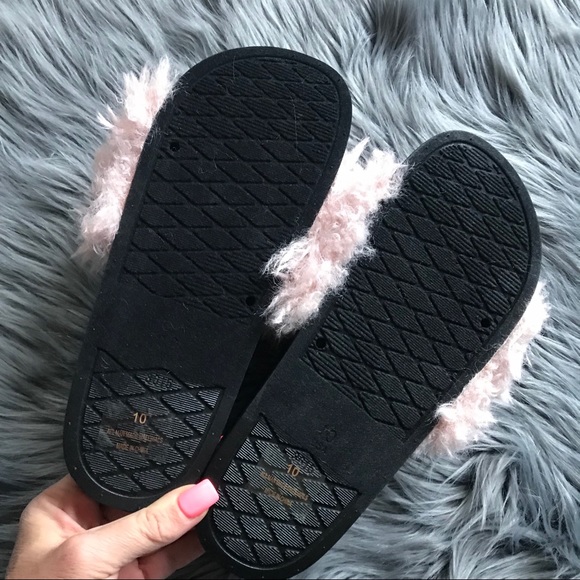 NWB π BLUSH SHEARLING SLIDES | VEGAN - Picture 5 of 8